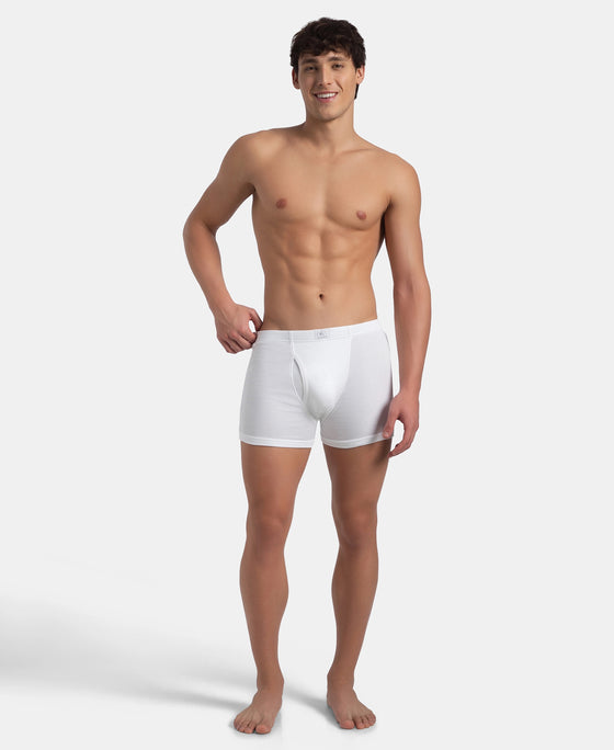 Waistband detail