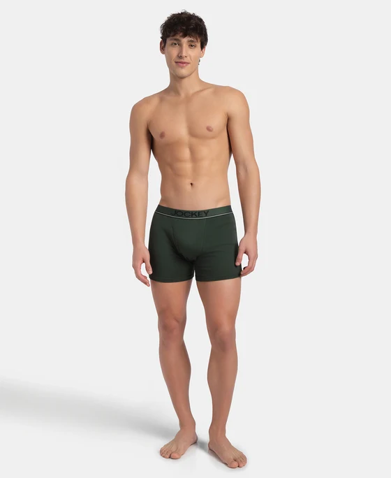 Waistband detail